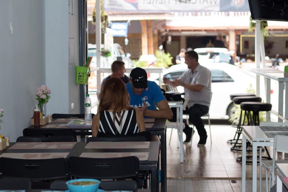 BR pensión Pattaya Exterior foto